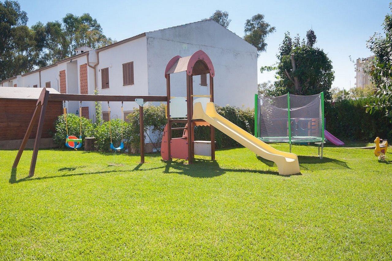 Universal Elisa Hotel apartamentowy 4*